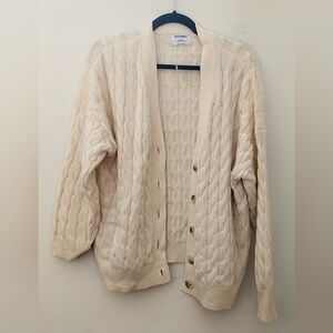 Old Navy Women's Cream Cable Knit Cardigan - Medium Petite